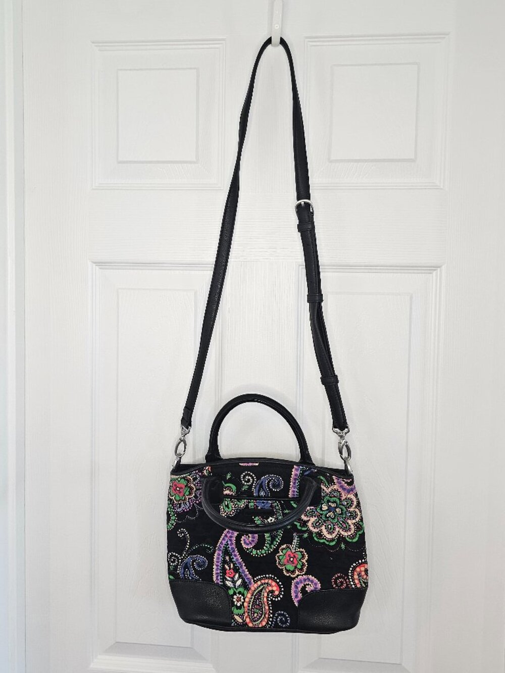 NWOT Vera Bradley Day Off Crossbody Kiev Paisley Purse Handbag Bag Shoulder